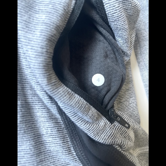 ⭐️ Host Pick ⭐️Lululemon In Stride Jacket - Picture 5 of 5